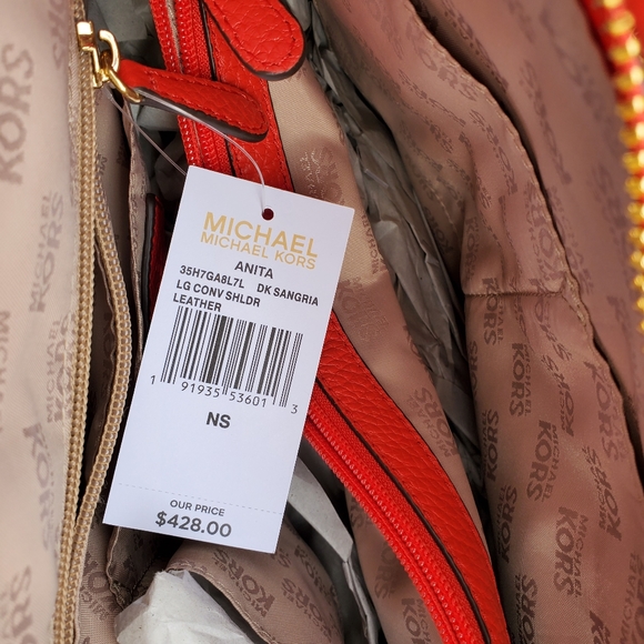 Michael Kors purse - Picture 8 of 10